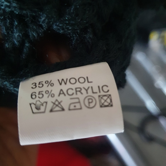 Pink Diamond open knit crotchet top. Size 10/12. Emerald green. New no tags - Picture 8 of 8